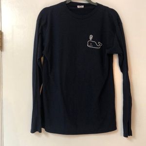 Knock Off Vineyard Vines long sleeved volleyball tshirt. Medium
